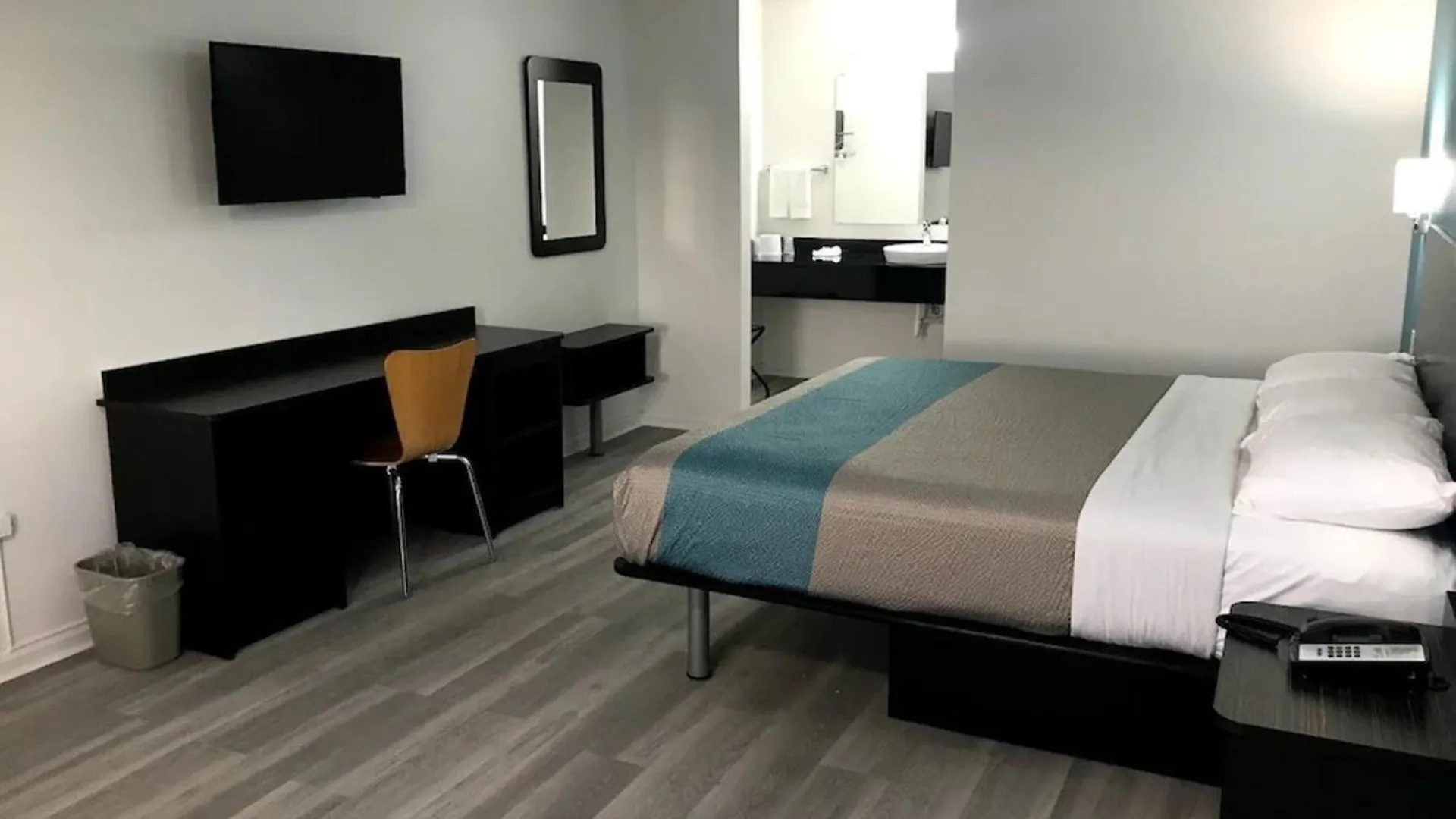 Staying Near Noble Park: 4 Three-Star Hotels Compared