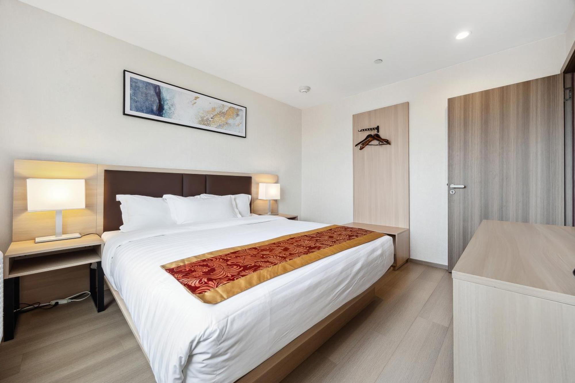 15 Top-Rated Business Hotels in Queens, New York
