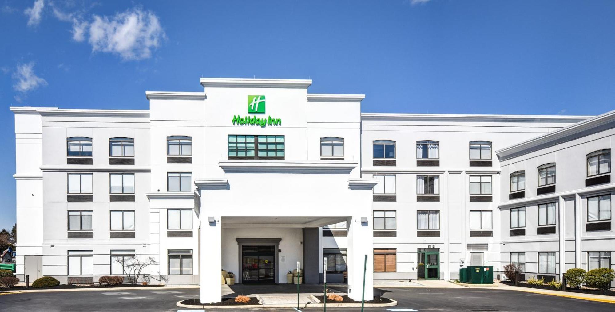4 Smart Holiday Inn Stays in New York Metro Worth Booking